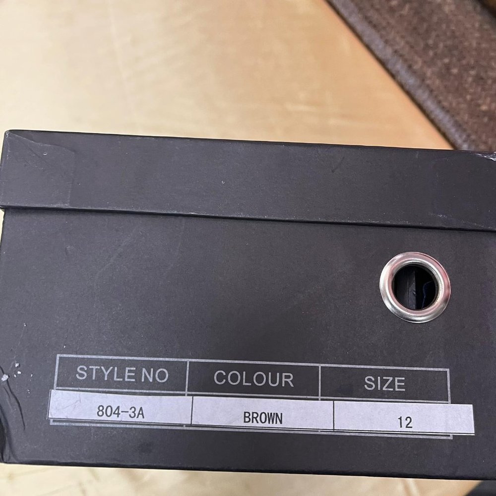 NWB Moda Max Leather Shoes - Picture 6 of 7